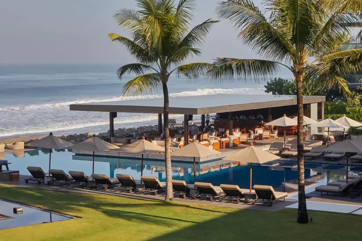 Beach Bar - Alila Seminyak