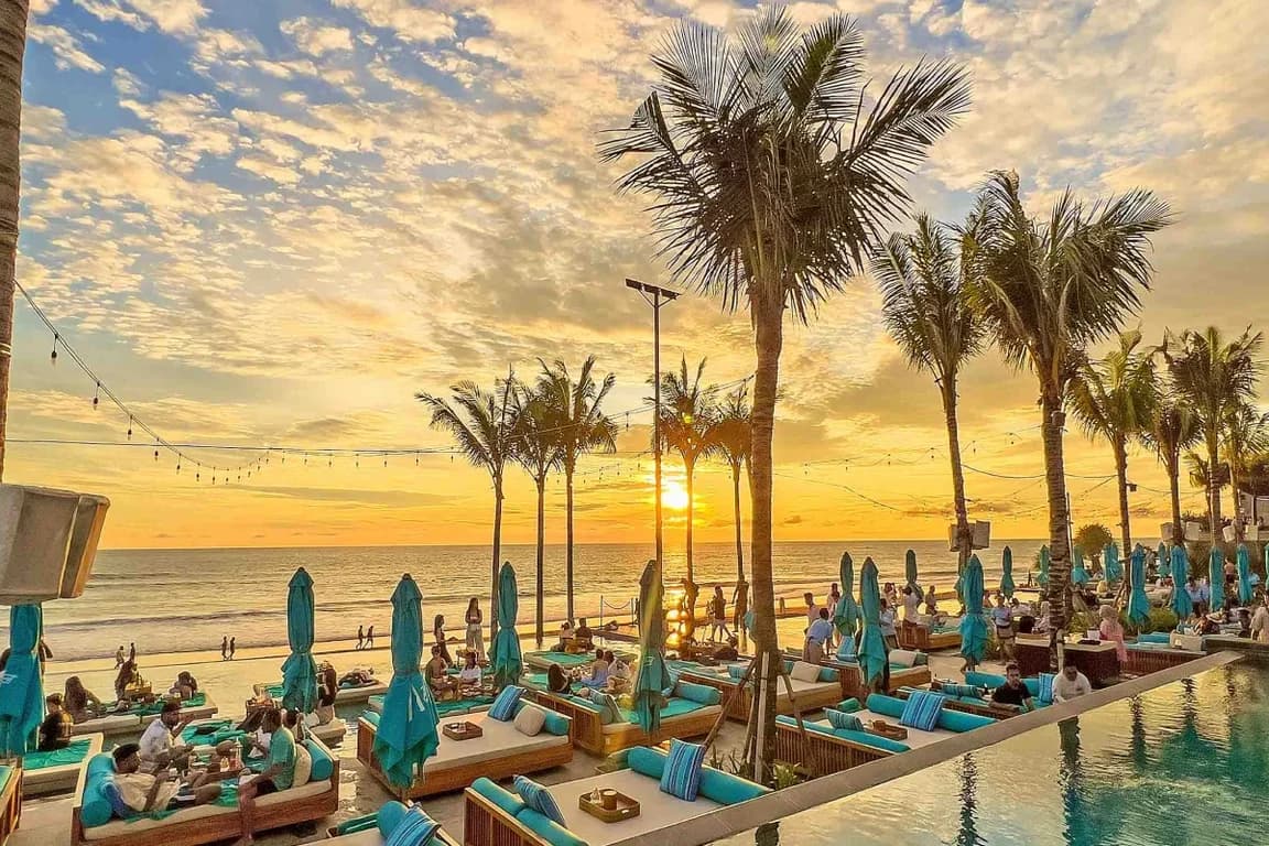 Atlas Beach Club