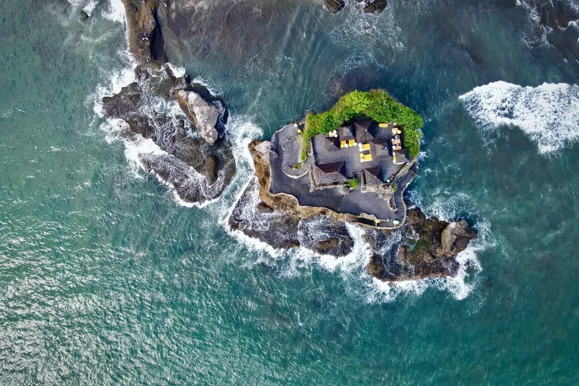 Tanah Lot temple view from the top