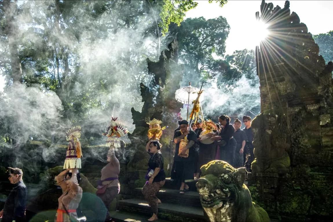 Ceremony in Ubud monkey forest