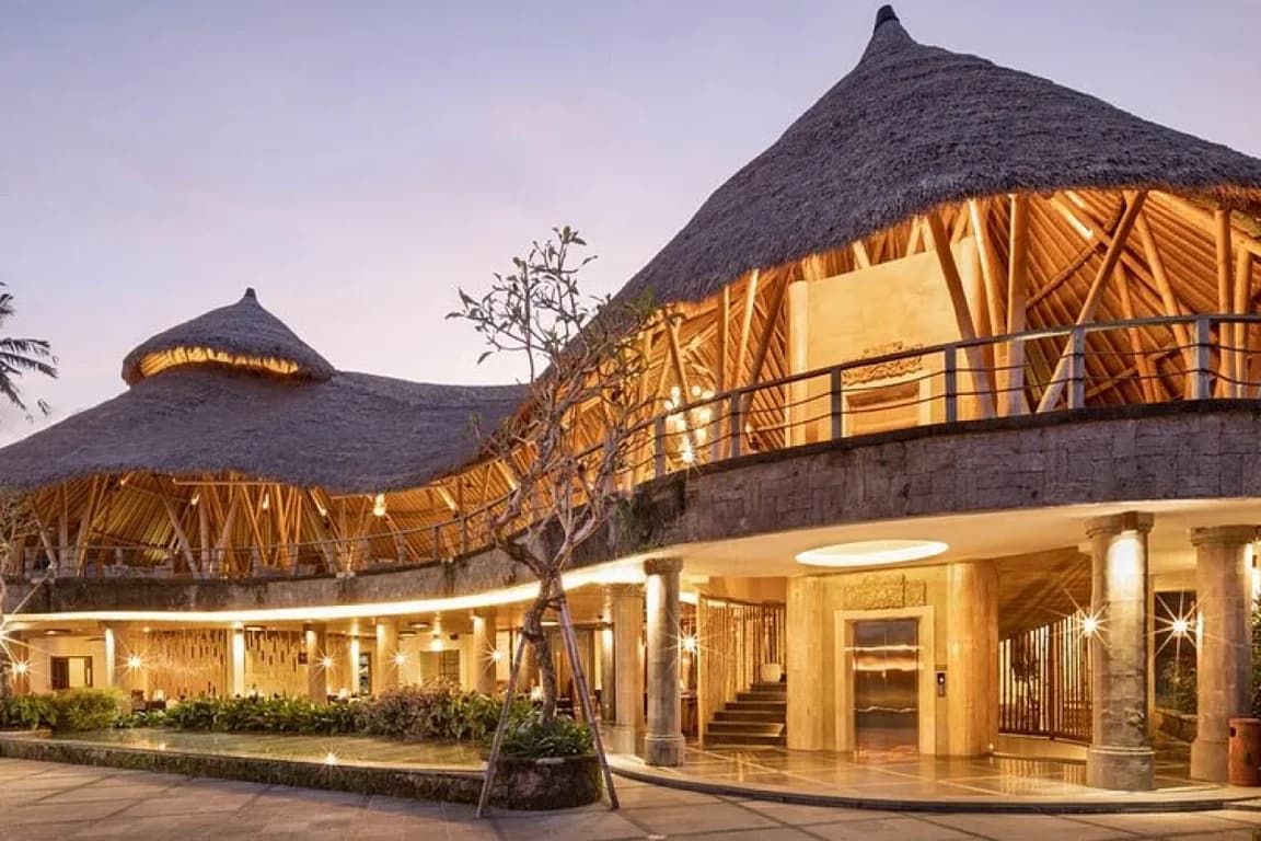 Kepitu Restaurant at The Kayon Jungle Resort