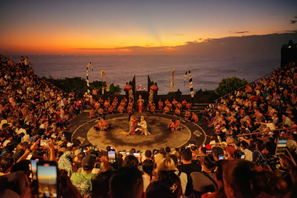 Kecak dance performance at Uluwatu temple